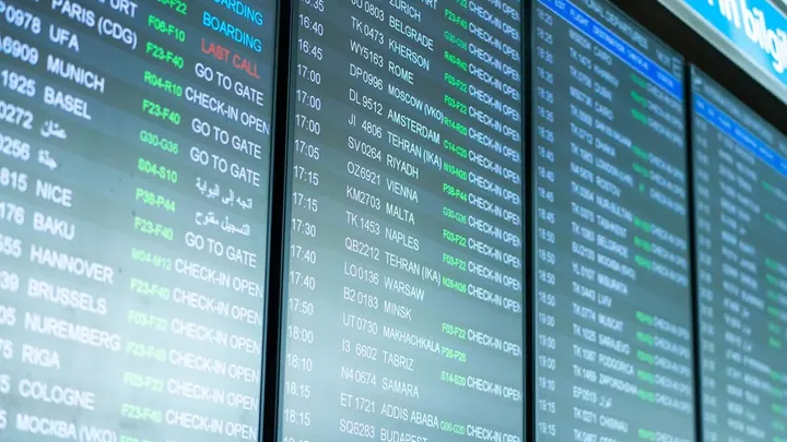 A crowded departures board