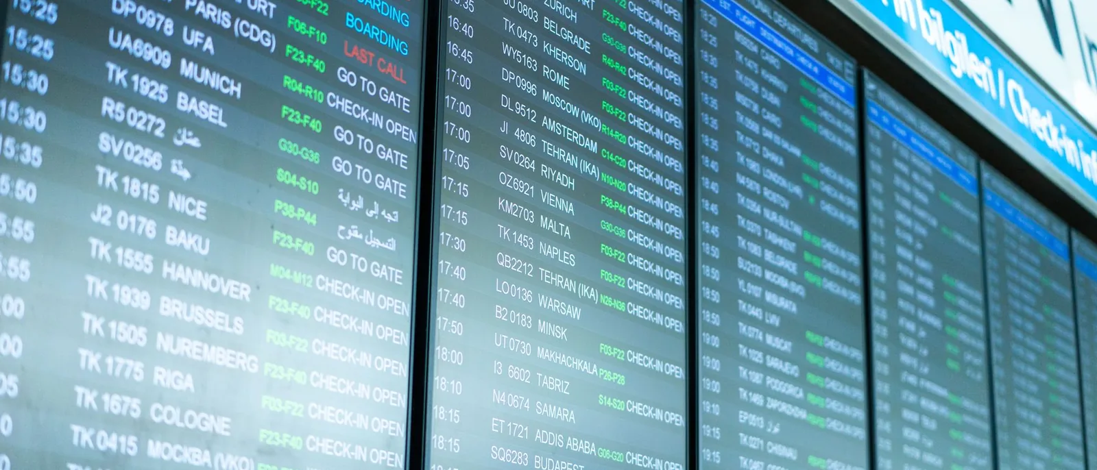A crowded departures board